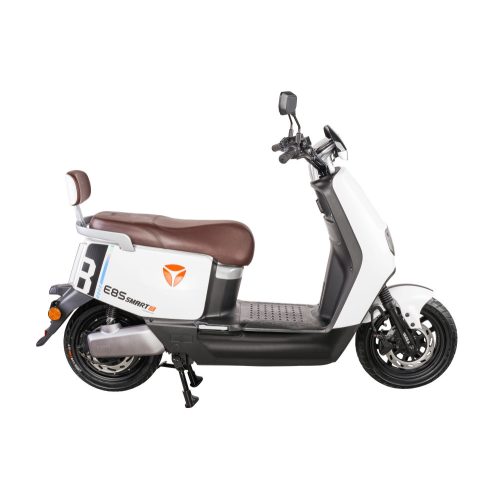 Ztech ZT-33 Yadea E8 electric scooter 2300W battery 23Ah or 38Ah