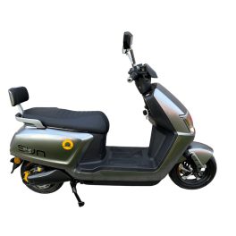 Ztech ZT-11 elektromos robogó teszt példány